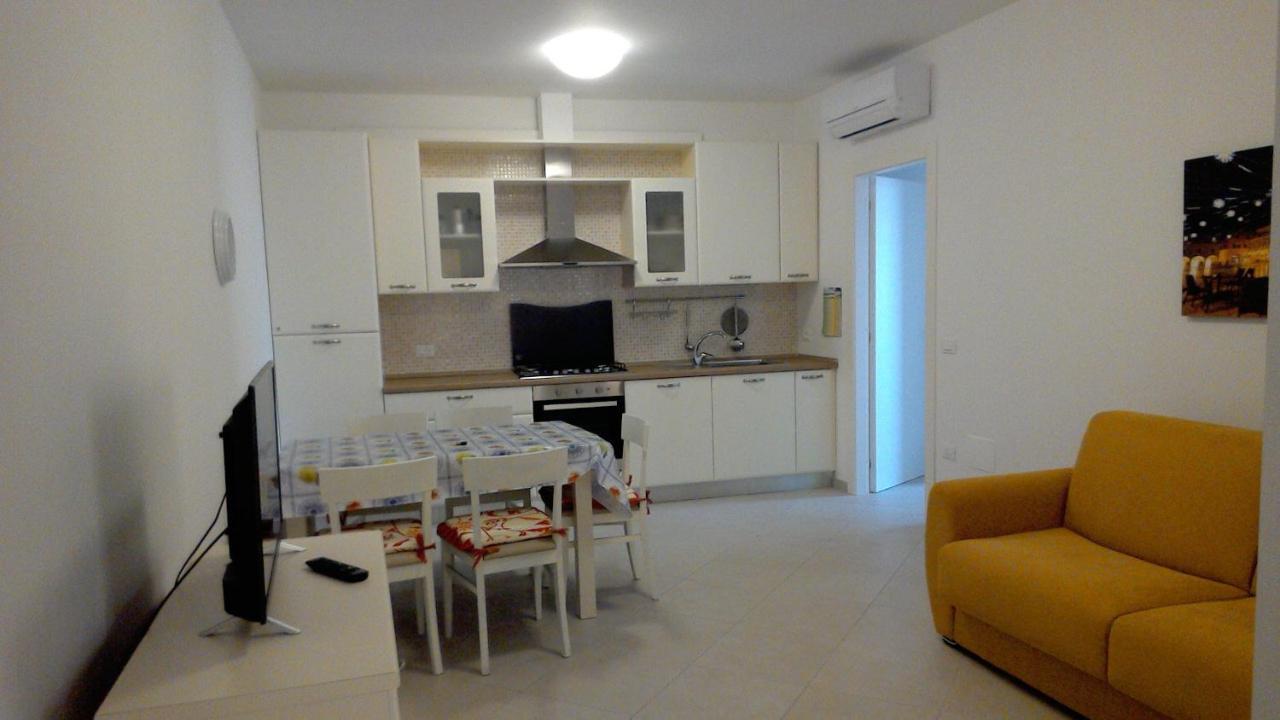 Verde Mare "Appartamenti Per Vacanze" Tortoreto Exterior foto