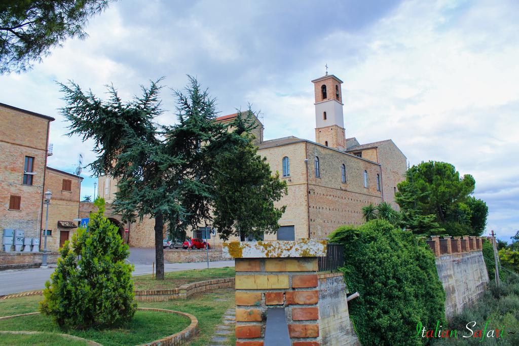 Verde Mare "Appartamenti Per Vacanze" Tortoreto Exterior foto